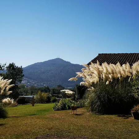 別荘 Impeccable 2-bed With Views Of Portugal Rosal